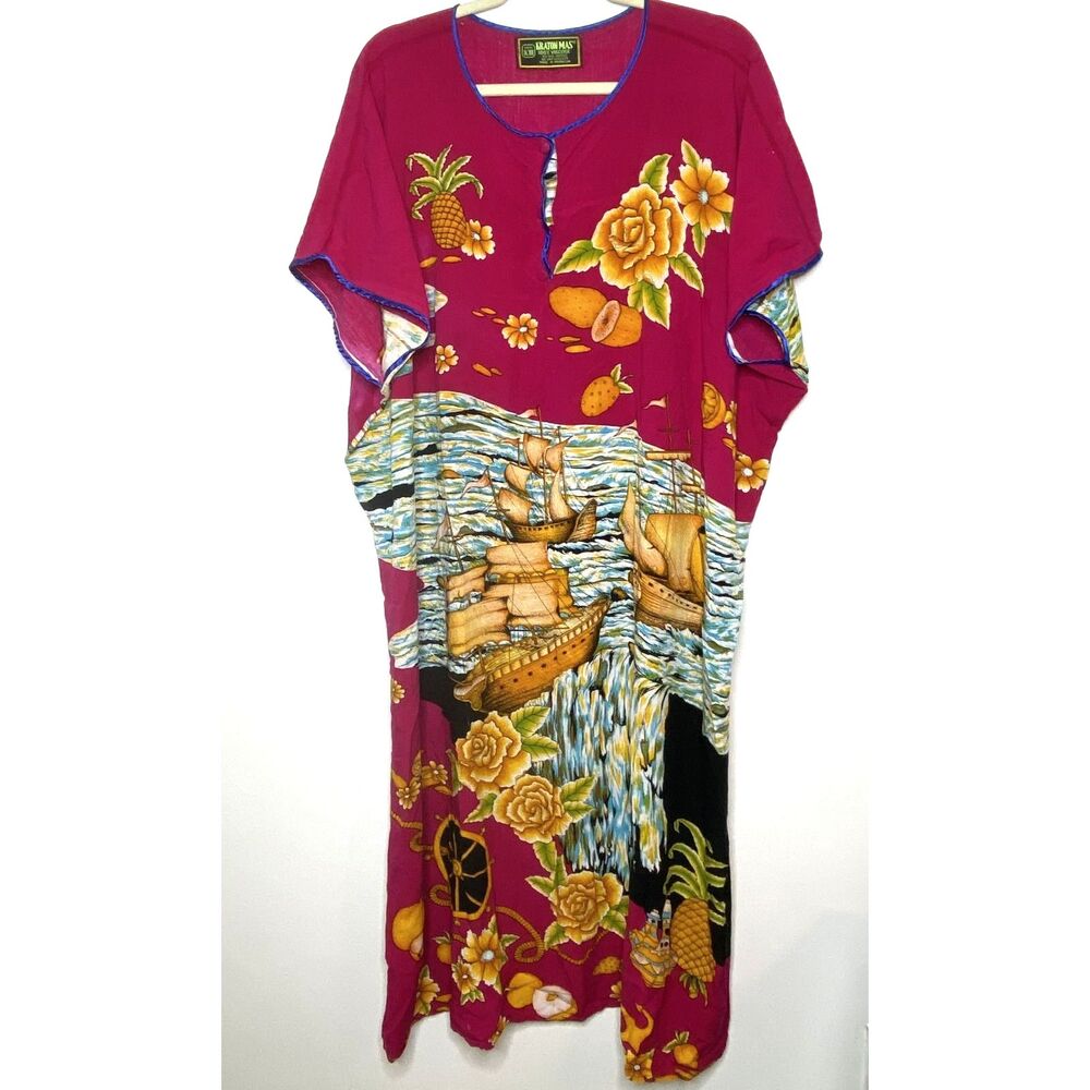 Vintage Kraton Mas Batik Tropical Floral Caftan Robe OS (small discoloration)